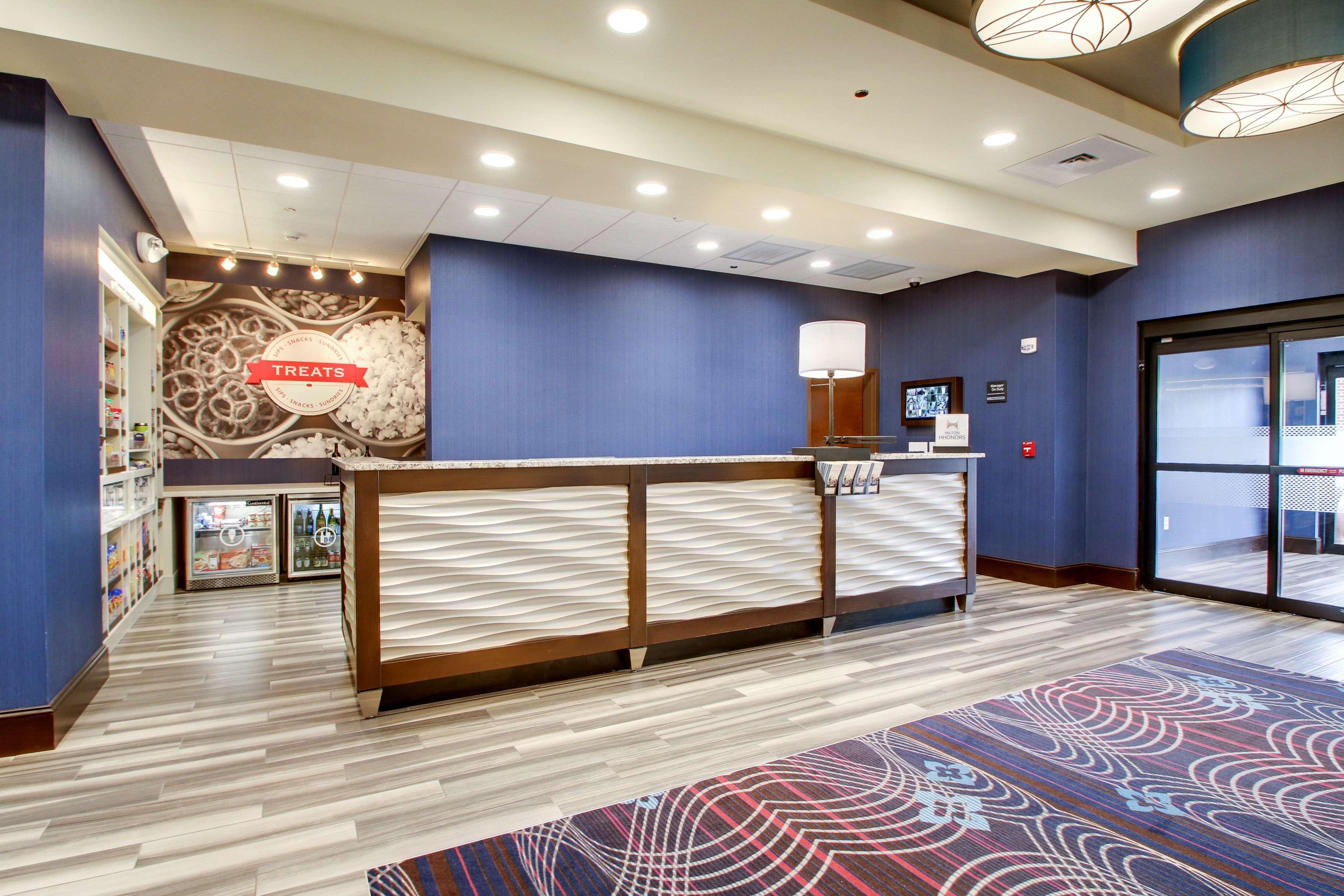 Hampton Inn & Suites Greenville Airport Ngoại thất bức ảnh