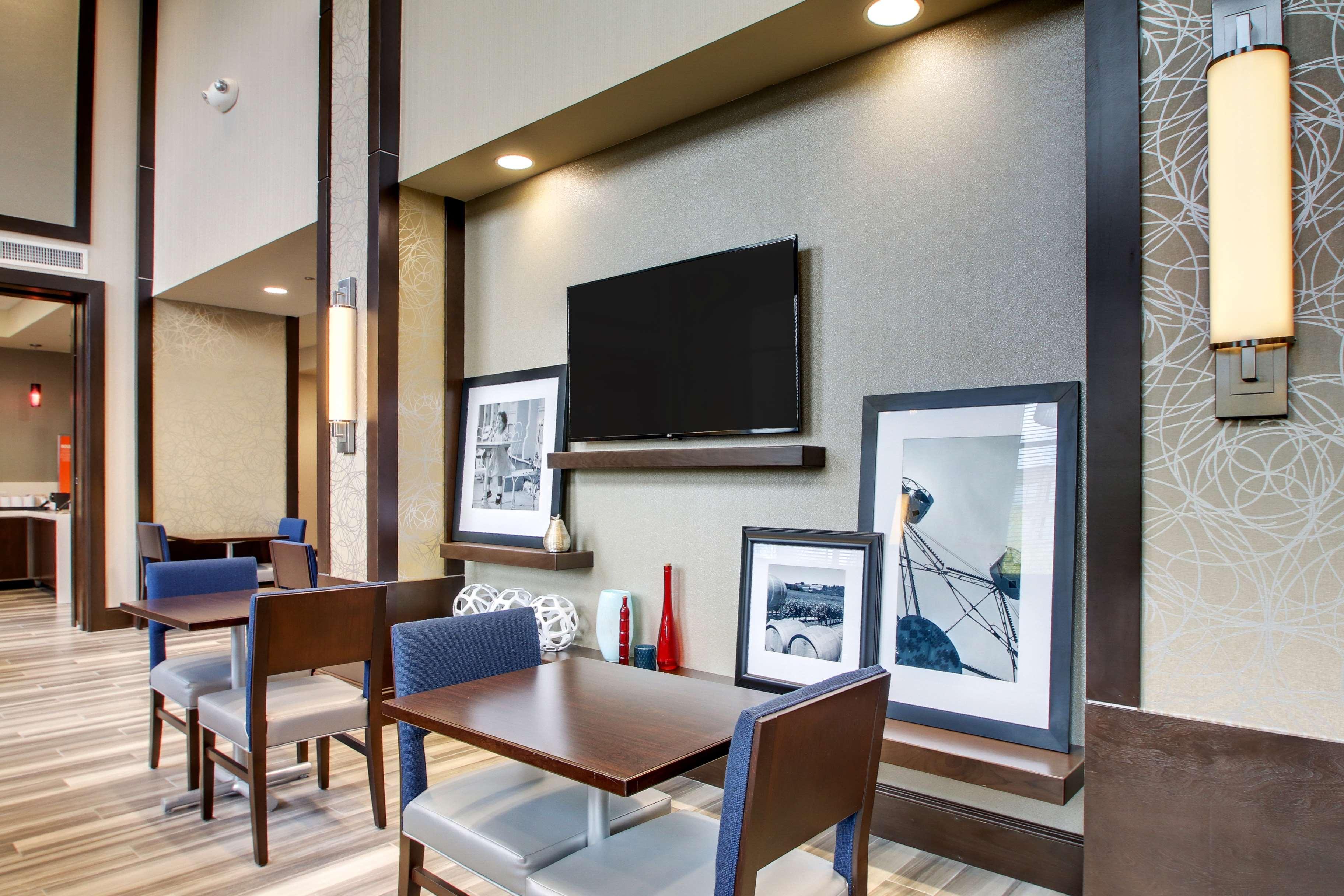 Hampton Inn & Suites Greenville Airport Ngoại thất bức ảnh