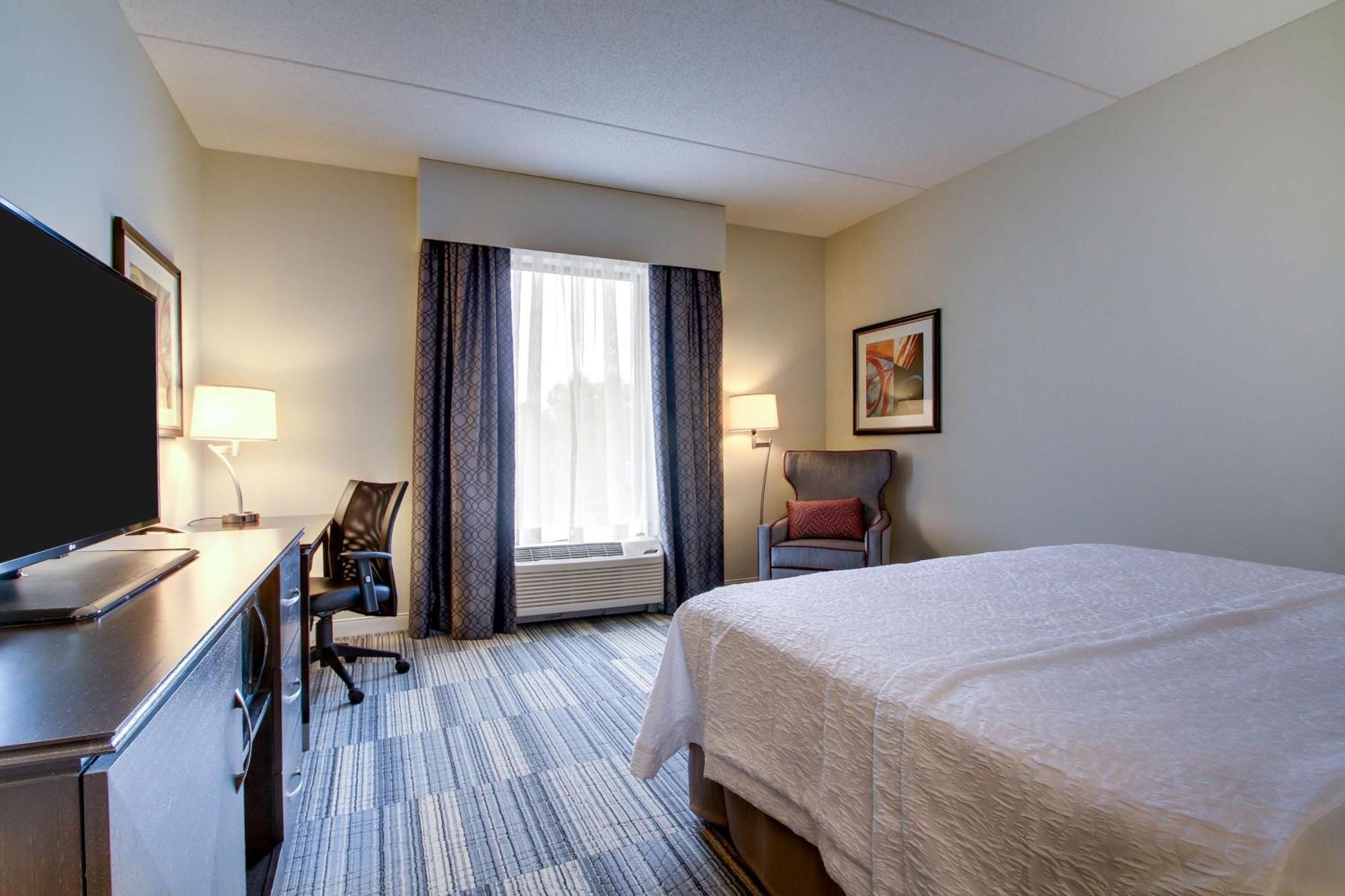 Hampton Inn & Suites Greenville Airport Ngoại thất bức ảnh