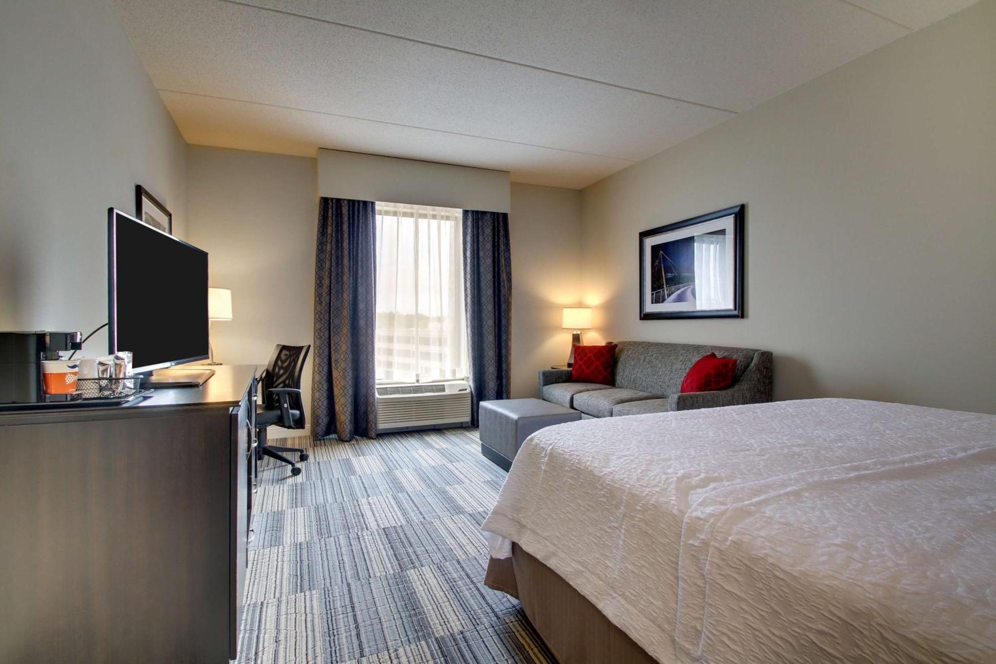 Hampton Inn & Suites Greenville Airport Ngoại thất bức ảnh