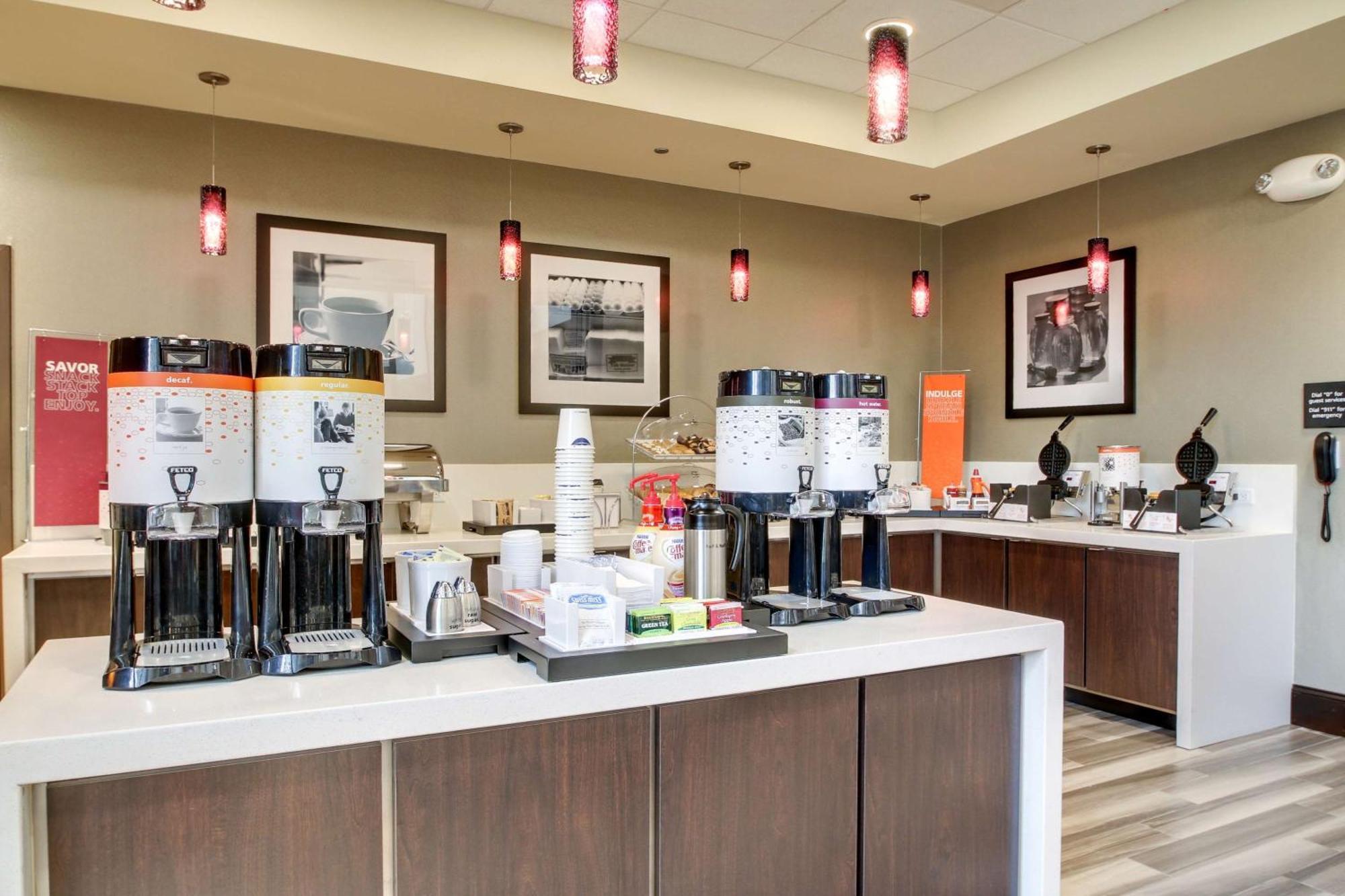 Hampton Inn & Suites Greenville Airport Ngoại thất bức ảnh