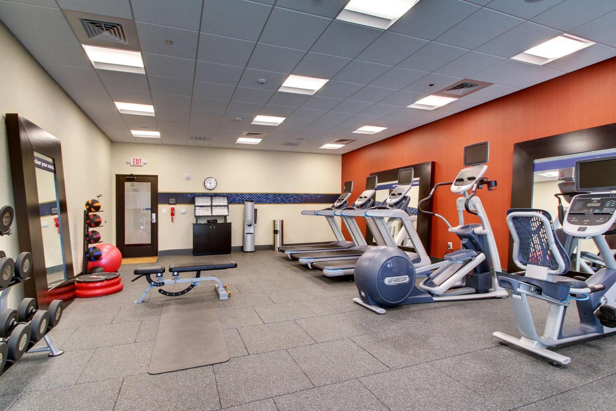 Hampton Inn & Suites Greenville Airport Ngoại thất bức ảnh